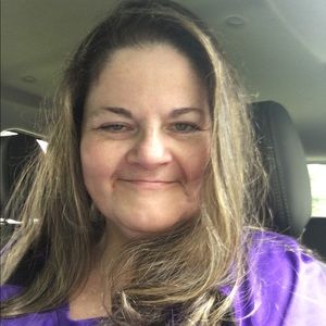 Meet your Posher, Tina